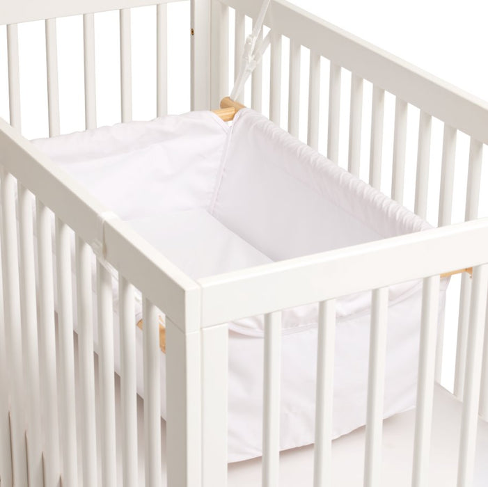 Cariboo Gentle Motions Bassinet | Baby Box | NZ Baby Shop